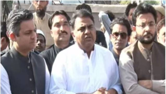 Court grants interim bail to Fawad Ch, Hammad till April 4 