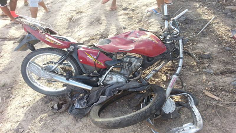 Two students die as speeding car crushes bike in Attock
