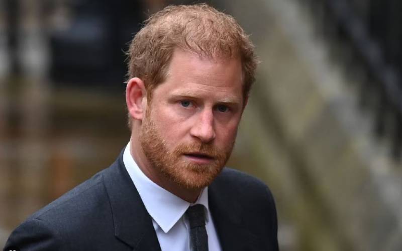 Prince Harry accuses UK royals of hiding phone hacking from him