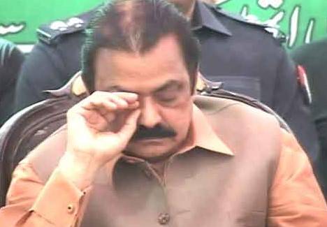 Ministers fall sleep inside courtroom