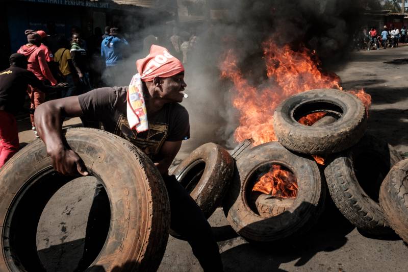Police officer dead in Kenya protests