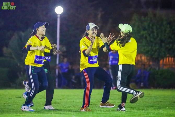 Girls to play night cricket tournament in Karachi