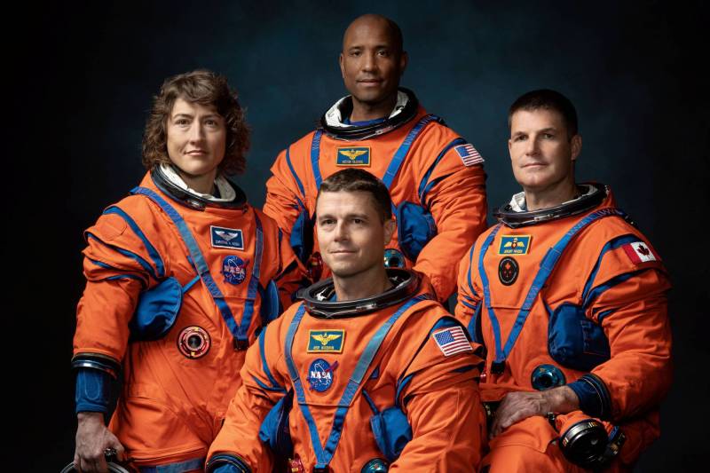 First woman, Black astronaut to make 2024 flight around Moon