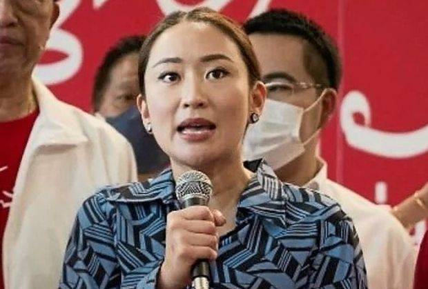 Thai opposition confirms Thaksin's daughter as PM candidate