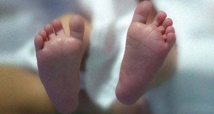 Man strangulates minor daughter in Lahore