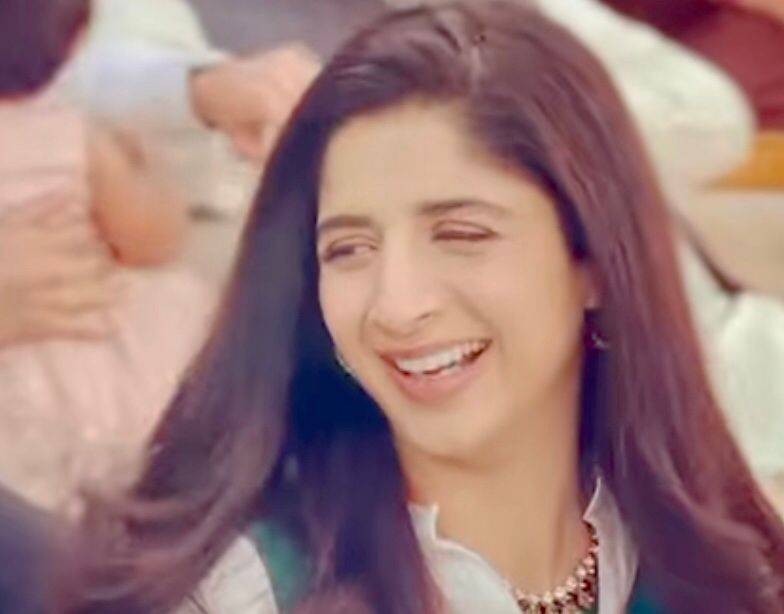 Mawra teaches netizens etiquettes to adopt when commenting on anyone’s appearance 