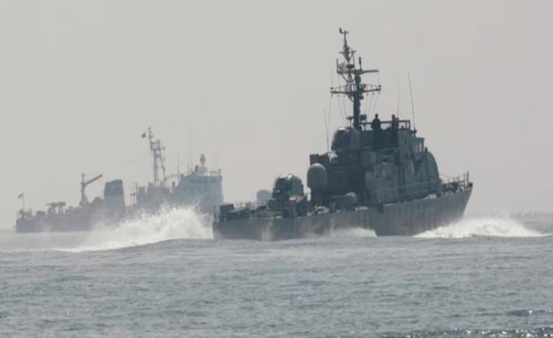 South Korea fires warning shots after North boat incursion