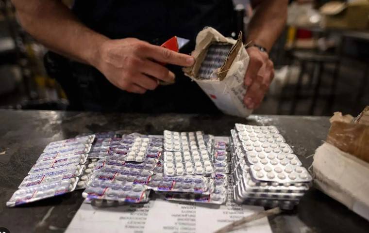 Fight against fentanyl needs global plan, US envoy says