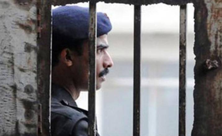 Man roughed up in torture cell at Islamabad police station