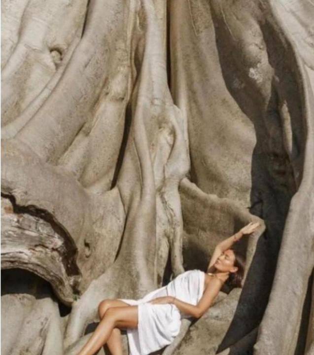 Russian tourist deported from Bali over nude photo on sacred tree