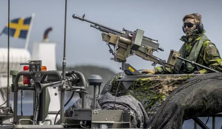Sweden stages biggest war games in 25 years