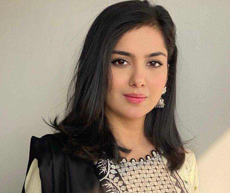Tuba Anwar passionately talks about how she started her showbiz journey