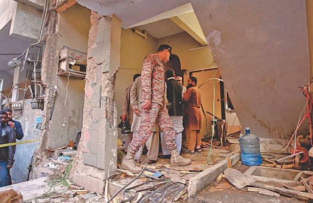 Five injured in cylinder blast at Karachi home