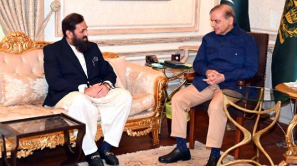 Punjab Governor Muhammad Baligh ur Rehman meeting Prime Minister Muhammad Shehbaz Sharif in Lahore on Sunday. 