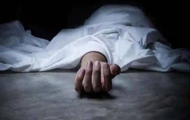 Woman killed, body set on fire in Larkana