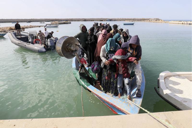 Pakistanis among 57 migrants drown in shipwreck off Libya