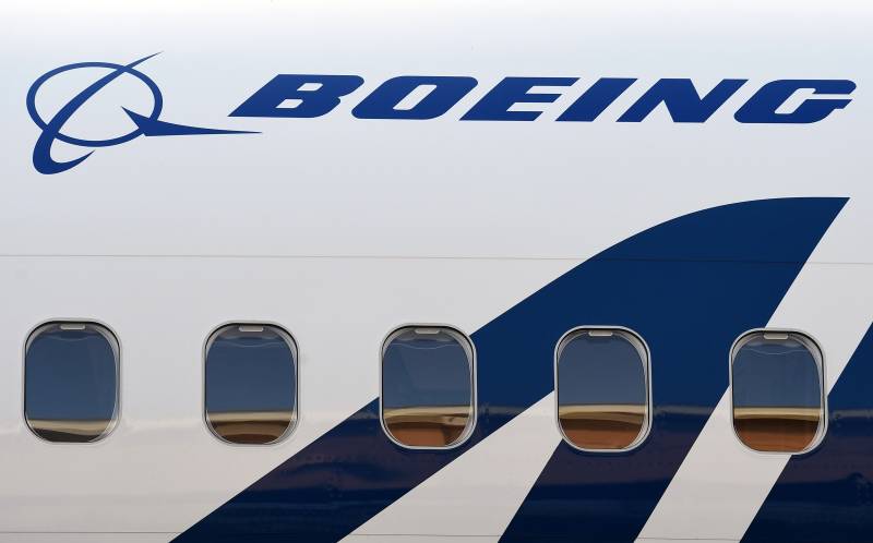 Boeing reports another loss in Q1, but confirms forecast