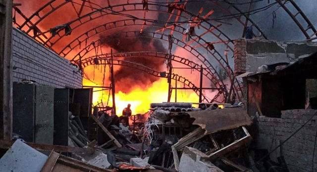Russian strikes hit several Ukrainian cities overnight