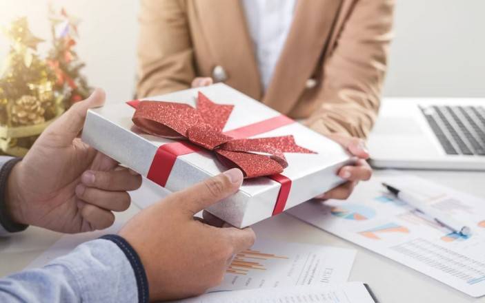 Surprise gift is likely to warm your heart today, stars foresee