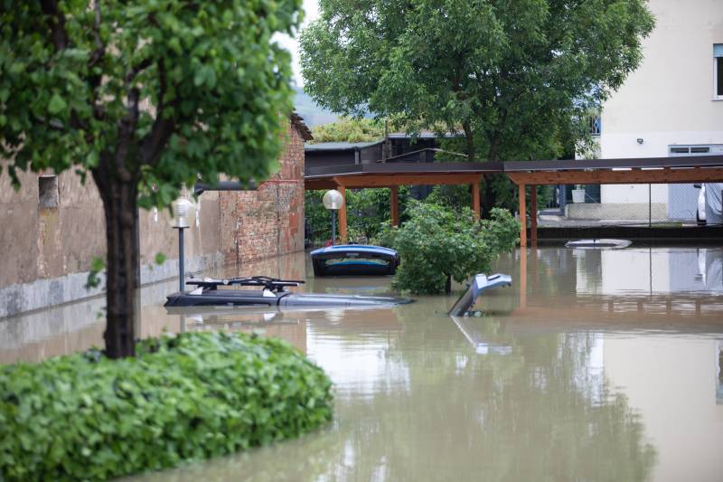 Two die after heavy rains in Italy's north