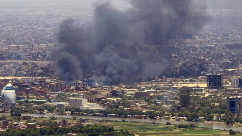 Air raids in Sudan capital ahead of first direct talks