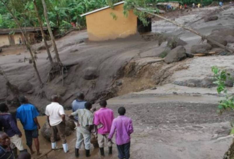 Toll from DR Congo floods rises above 200