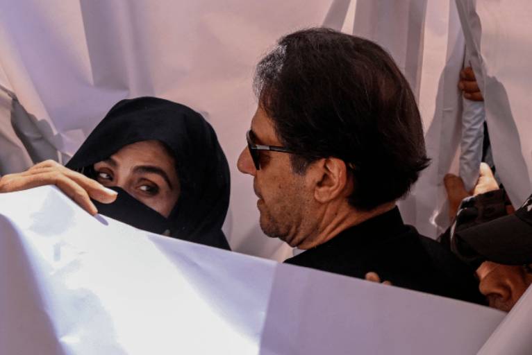 NAB summons Imran, Bushra in Al-Qadir Trust case 