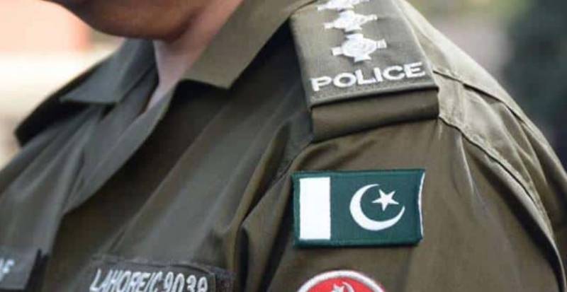 ASI shoots dead another ASI over petty issue in Shikarpur