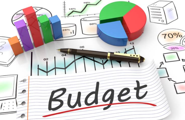 Finance ministry proposes to deduct Rs27b from development budget for next FY