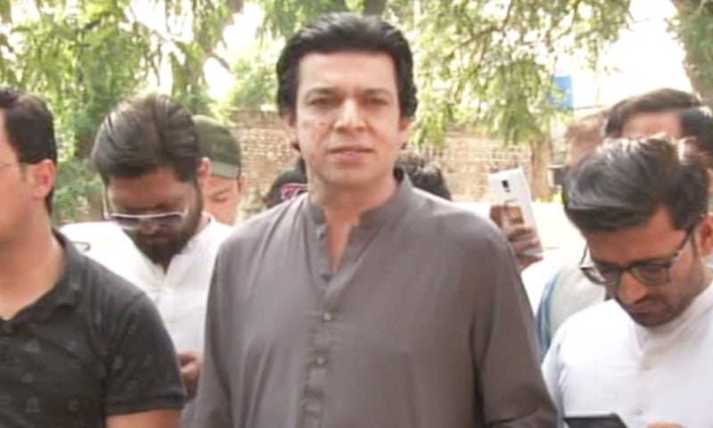 Faiz Hameed ‘biggest beneficiary’ in Imran’s corruption case: Faisal Vawda