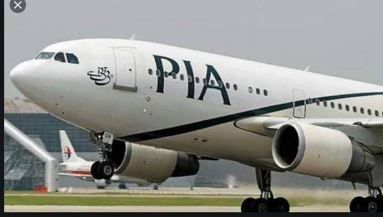 PIA plane escapes disaster at Karachi Airport