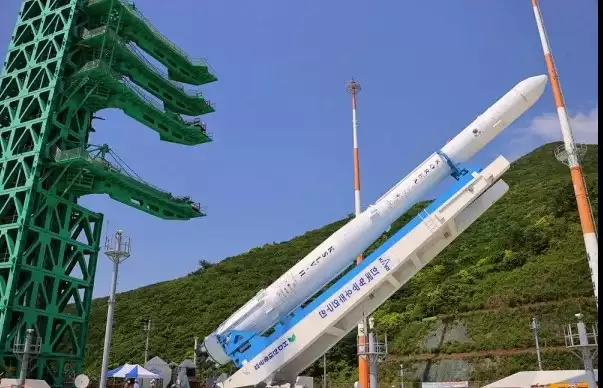 North Korea announces 'satellite' launch