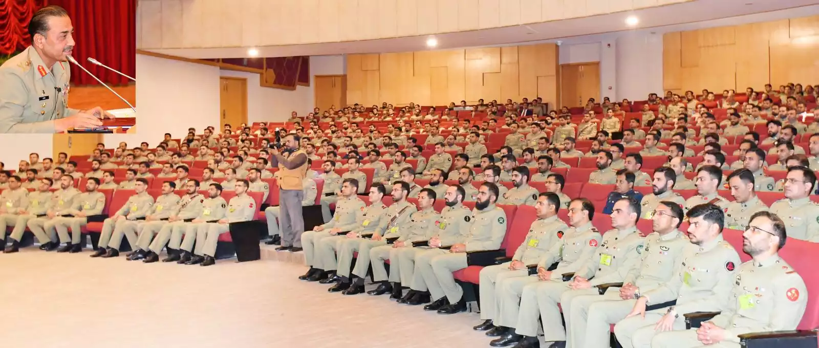 COAS says bond between Pakistani people and army unbreakable