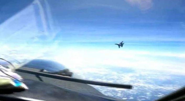 Chinese jet performed risky maneuver near American surveillance plane: US
