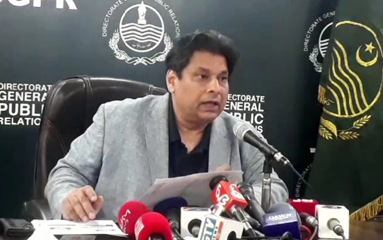 Amir Mir rejects Pervaiz Elahi’s allegations against Mohsin Naqvi