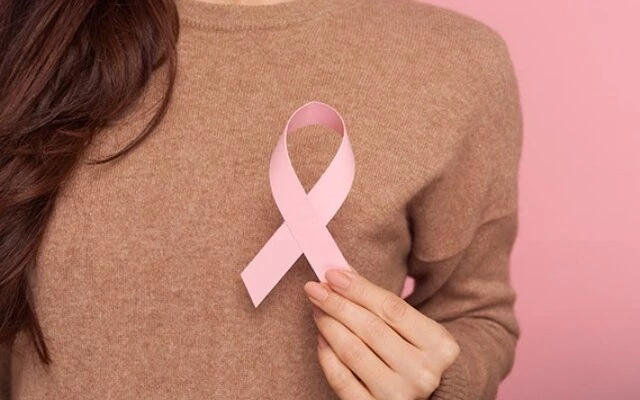 Breast cancer drug shown to reduce recurrence risk