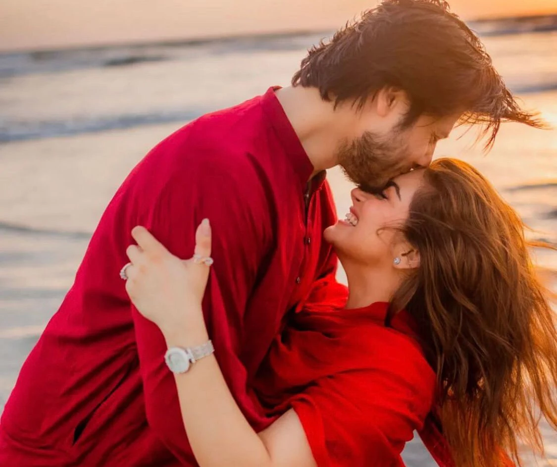 Hiba Bukhari falls victim to DOMESTIC VIOLENCE?