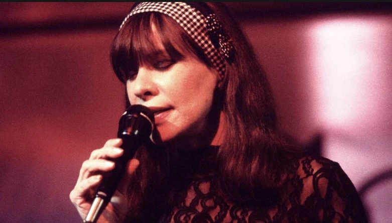 'Girl from Ipanema' singer Astrud Gilberto dead at 83