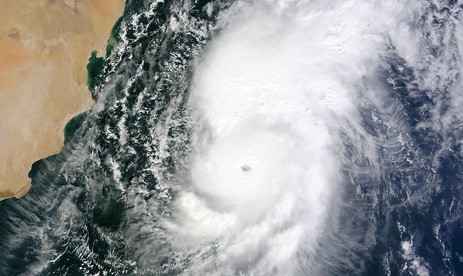 No cyclone threat to Karachi as storm in Arabian Sea loses force