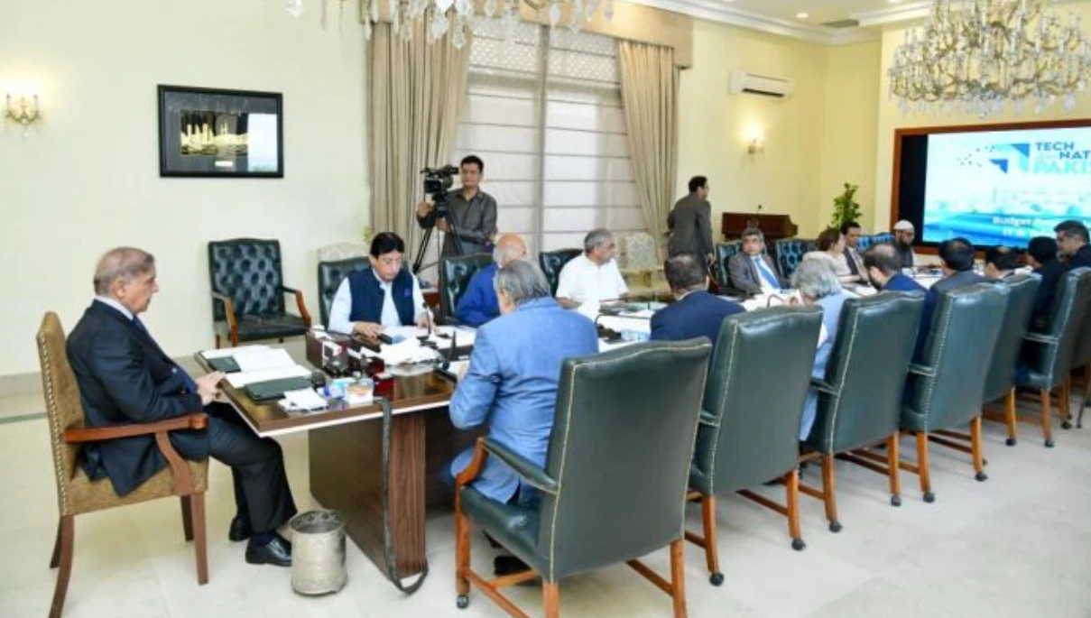 PM wants mega incentives for IT sector in budget