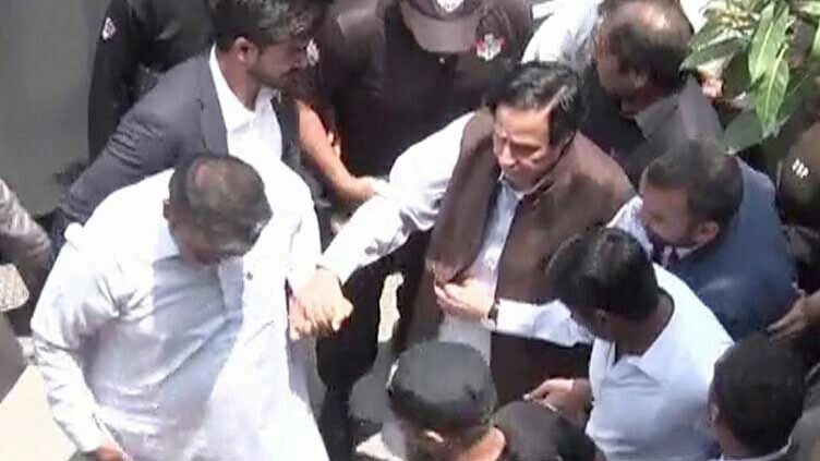 Parvez Elahi seeks better facilities in jail  