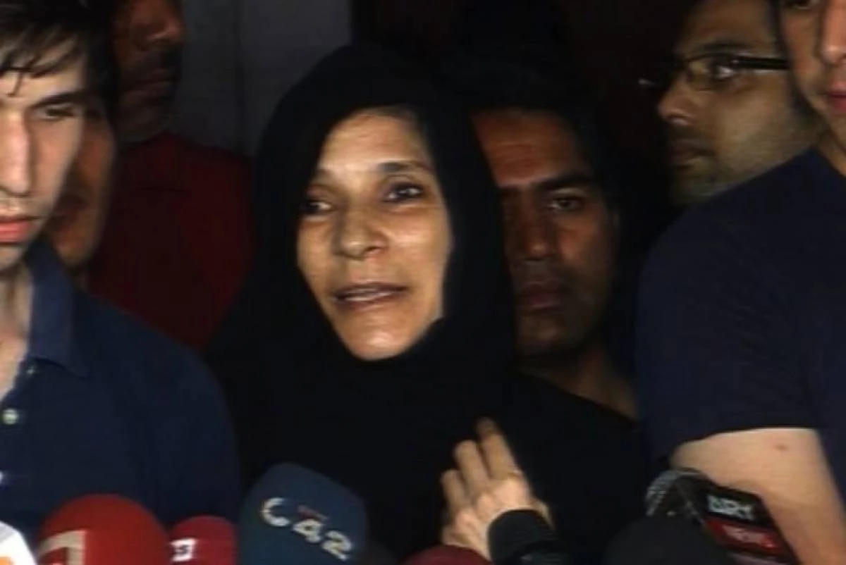 Punjab Anti-Corruption raids to arrest PTI Chairman's sister Uzma Khan