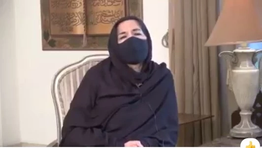 Pervaiz Elahi's wife releases her first video message for PTI chief