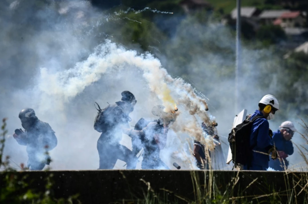 French police, protesters clash over Italy train project