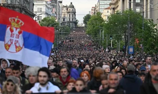 Serbians hold mass protest against government