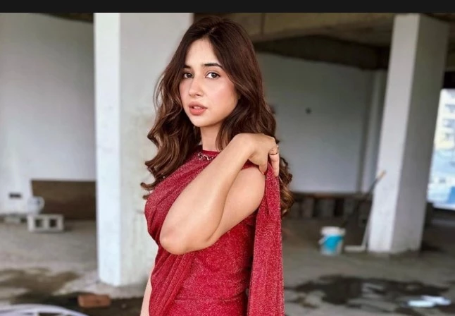 Tere Bin’s Haya seems in NO MOOD to let MURTASIM go away
