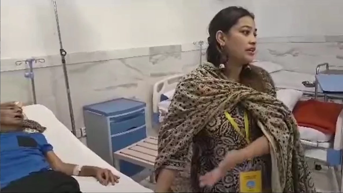 Man meets daughter from India thru Kartarpur Corridor