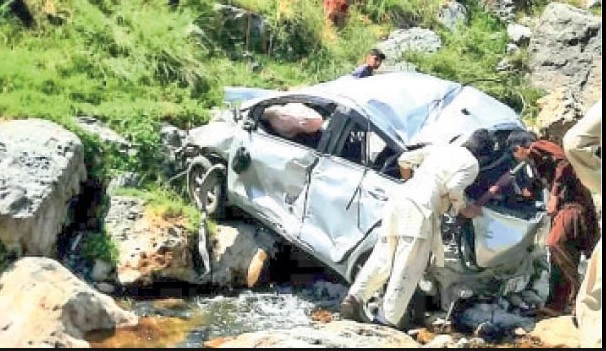 Six people die in Basham car plunge