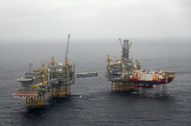 Environmentalists sue Norway over new oil projects