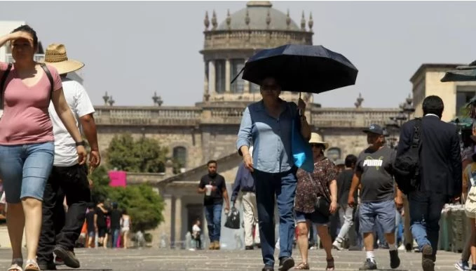 Extreme heat kills more than 100 in Mexico: government